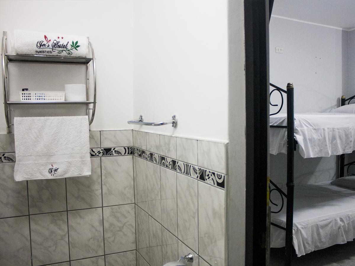 Jer`s Hostal Tumbes Exteriör bild